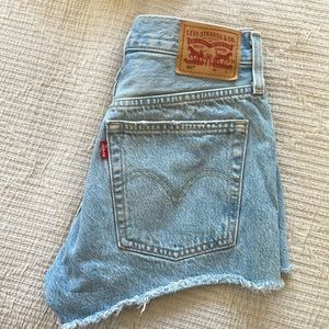 Levi’s 501 shorts